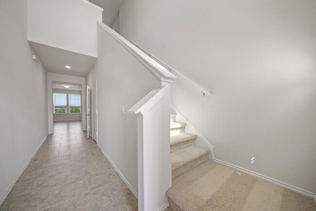 Foto del edificio - 7327 Tradinghouse Ln