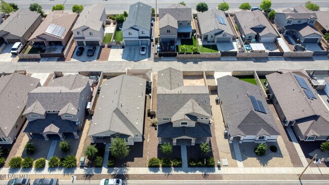 Foto del edificio - 2124 Thomas Lackland St