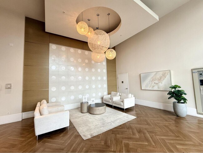 Building Photo - 13688-13100 100 Ave