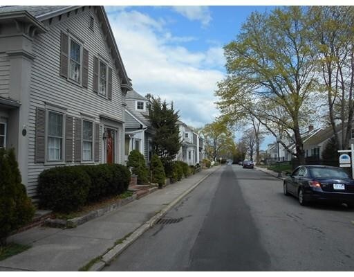 Building Photo - 2 bedroom in Marion MA 02738
