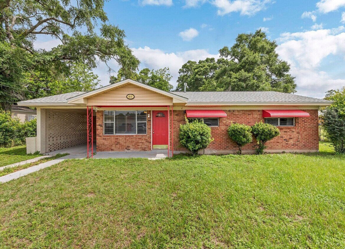 460 School Ave, Crestview, FL 32536 House for Rent in Crestview, FL