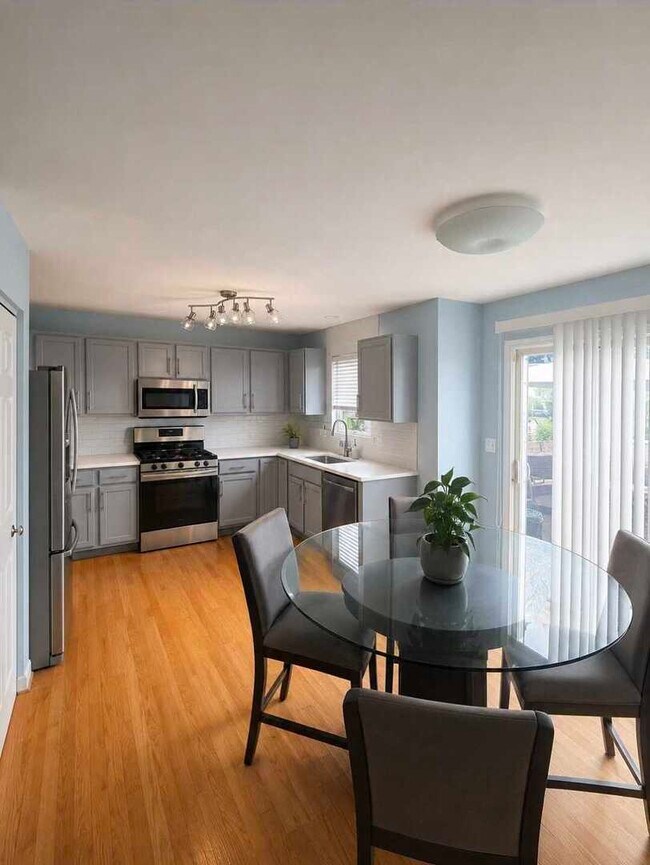 Foto del edificio - 339 Wedgewood Cir