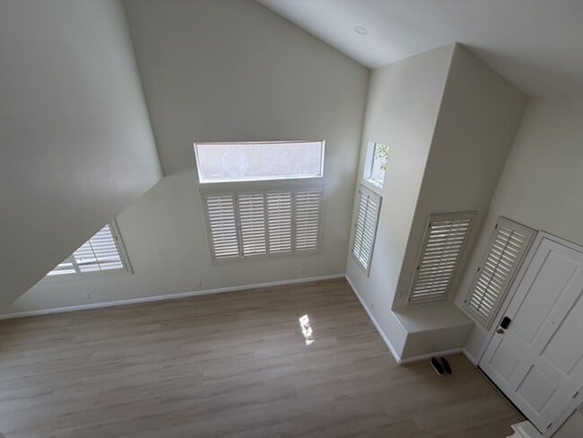 Photo - 8 Del Carlo House