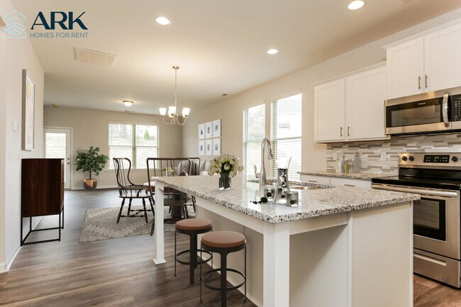 Building Photo - 3438 Eagle Cove Ct, Pfafftown, NC