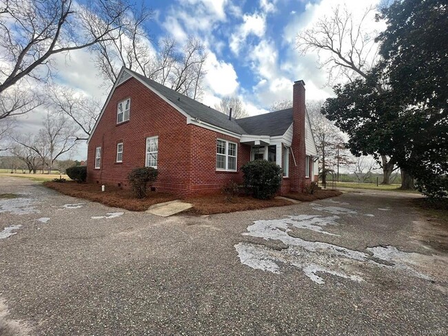 Building Photo - 434 Co Rd 27