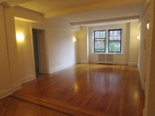 Primary Photo - 373 2nd Ave