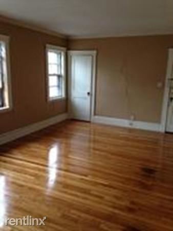 Foto del edificio - 810 Broadway