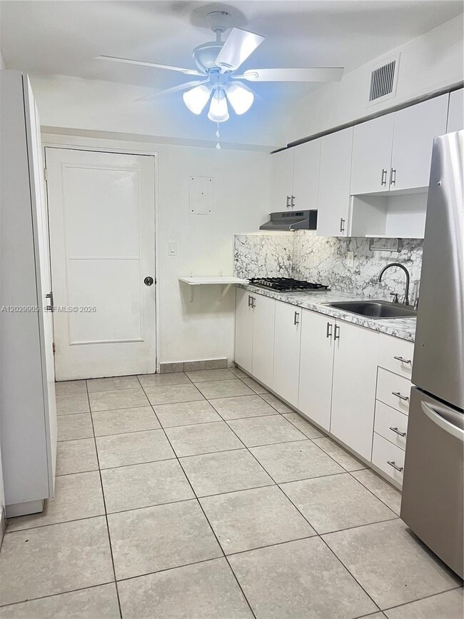 Foto del edificio - 1401 E 8th Ave