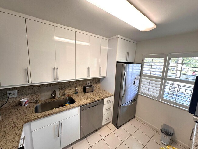 Building Photo - 4832 Esedra Ct