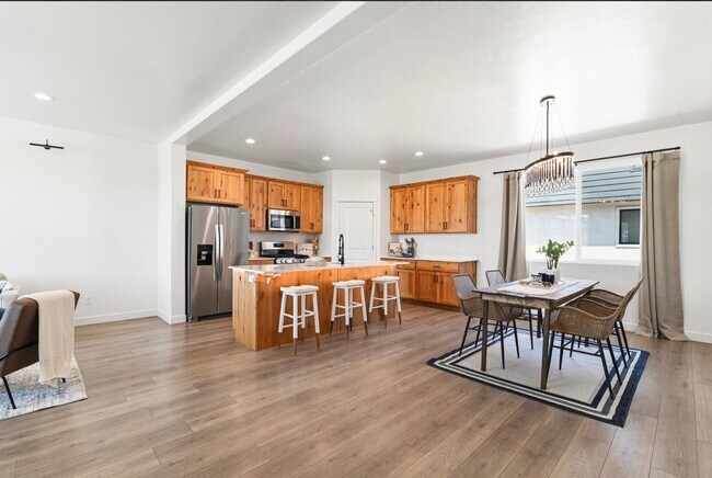 Foto del edificio - 768 W Harvest Glen Rd