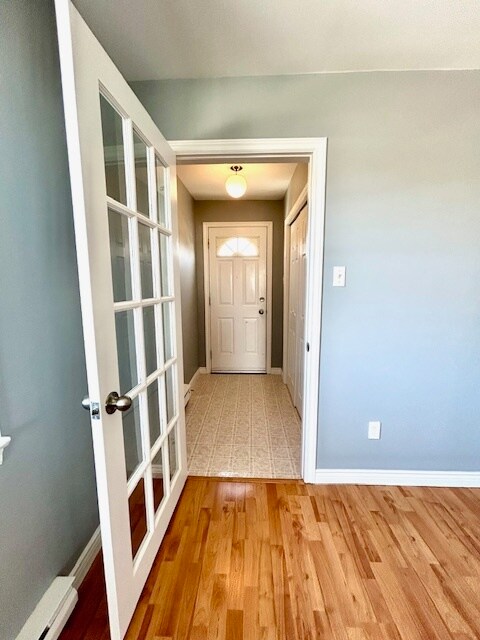 Photo du bâtiment - 260 Portugal Cove Rd