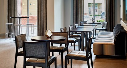 Building Photo - Evolution At Towne Centre