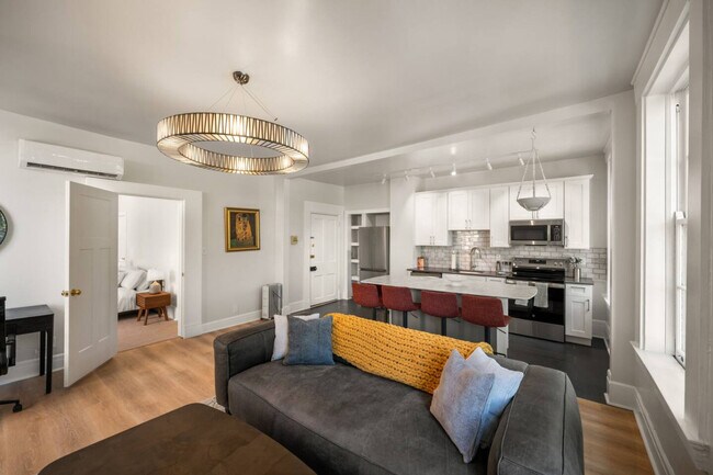 Foto del edificio - 1326 Broadway-ID1313057P