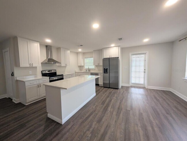 Foto del edificio - 3902 W Paxton Ave