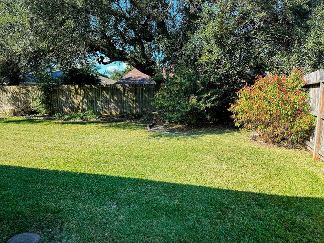 Foto del edificio - 8419 Bandridge Rd