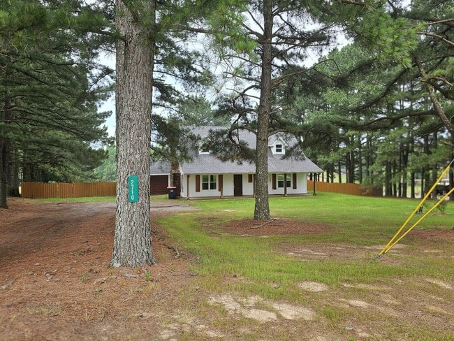 Building Photo - 2710 Hwy 348