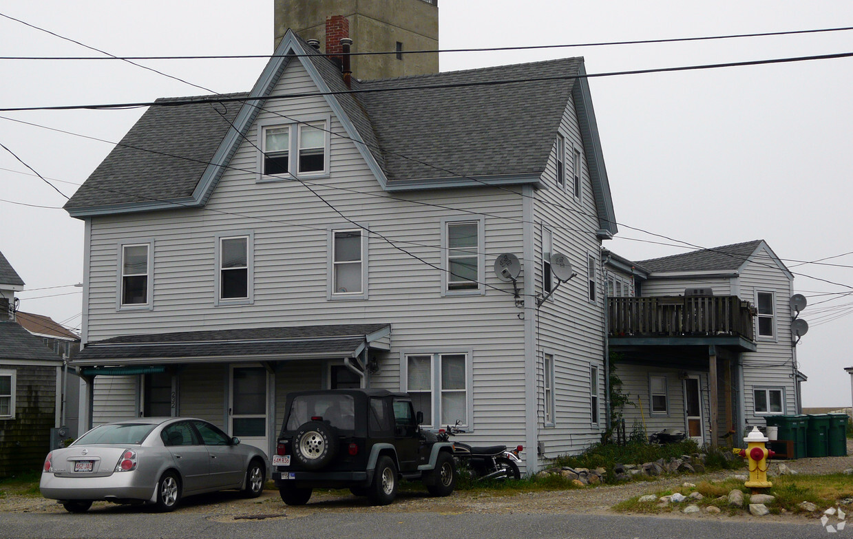 Primary Photo - 232 Ocean St