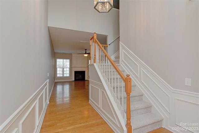 Foto del edificio - 8919 Kirkley View Ct