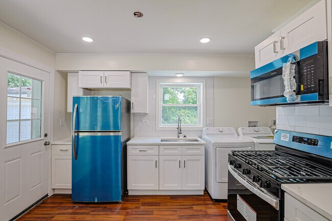 Foto del edificio - 8 Allegheny Ct