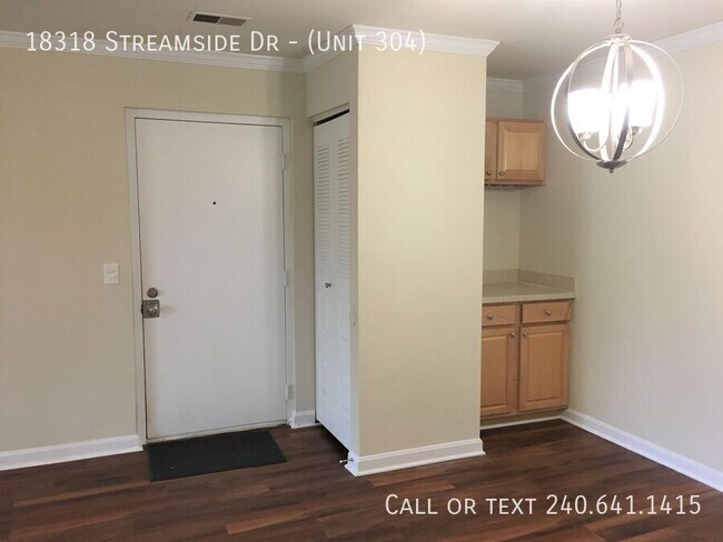 Foto del edificio - 18318 Streamside Dr