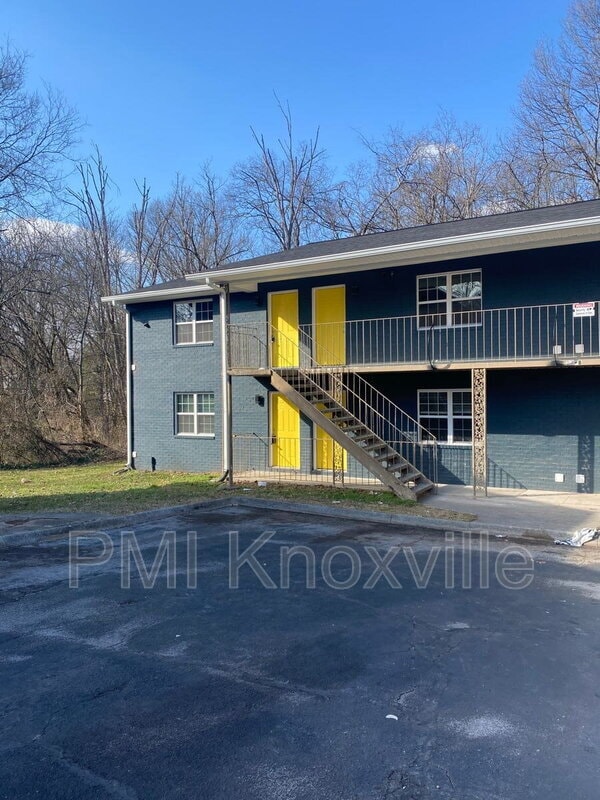 Building Photo - 123 Ingersoll Ave