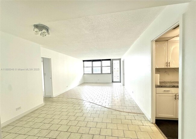 Foto del edificio - 250 174th St