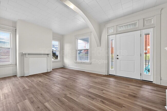 Foto del edificio - 1409 Hamill Ave