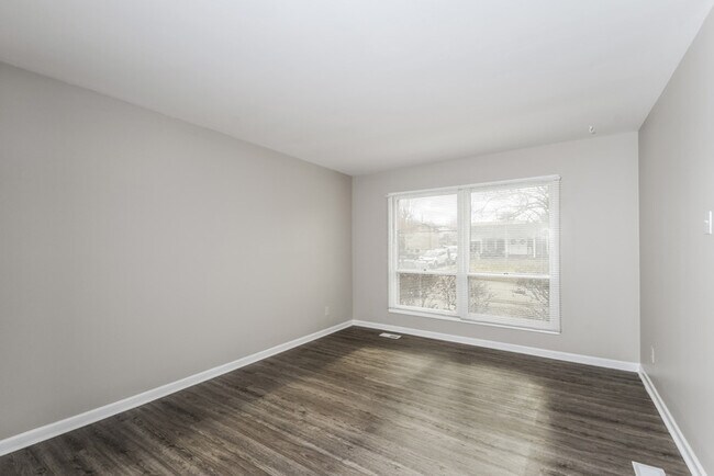 Building Photo - Wonderful Three Bedroom in Florissant, MO!