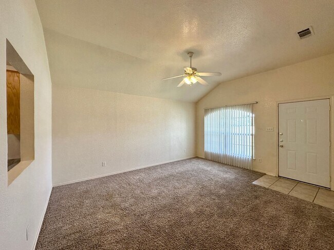 Building Photo - 4201 Alleeta Dr