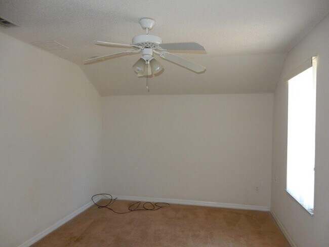 Foto del edificio - Nice 4/2 Two-Story Home in Seminole County...