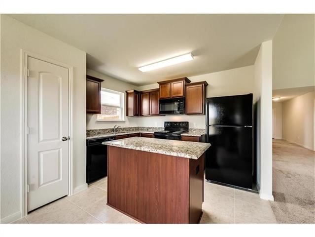 Building Photo - 9165 Lone Cypress Dr