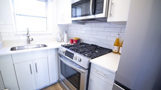 Photo - AVID Uptown Apartments