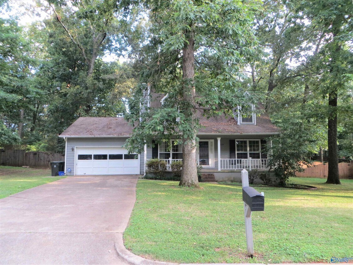 129 Oakcrest Rd, Huntsville, AL 35811 House Rental in Huntsville, AL