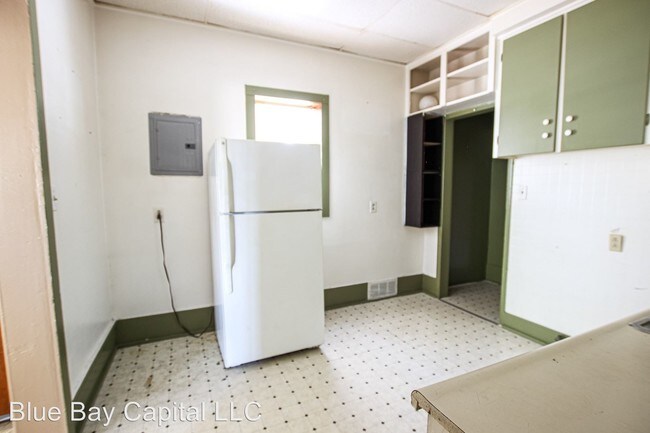 Foto del edificio - 696 W Forest Ave