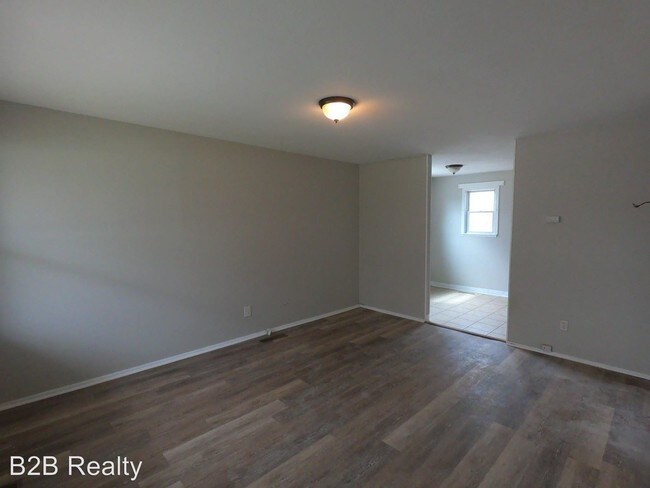 Foto del edificio - 4110-4112 Fulton Pkwy