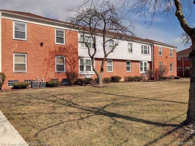 Foto del edificio - 21437 Kingsville St