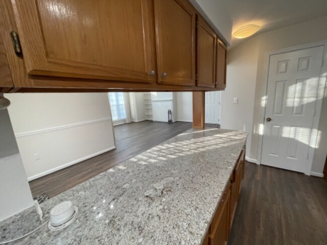 Foto del edificio - 3536 Powder Mill Rd