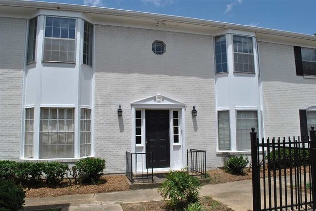 Photo - 5025 Wayneland Dr Apartment