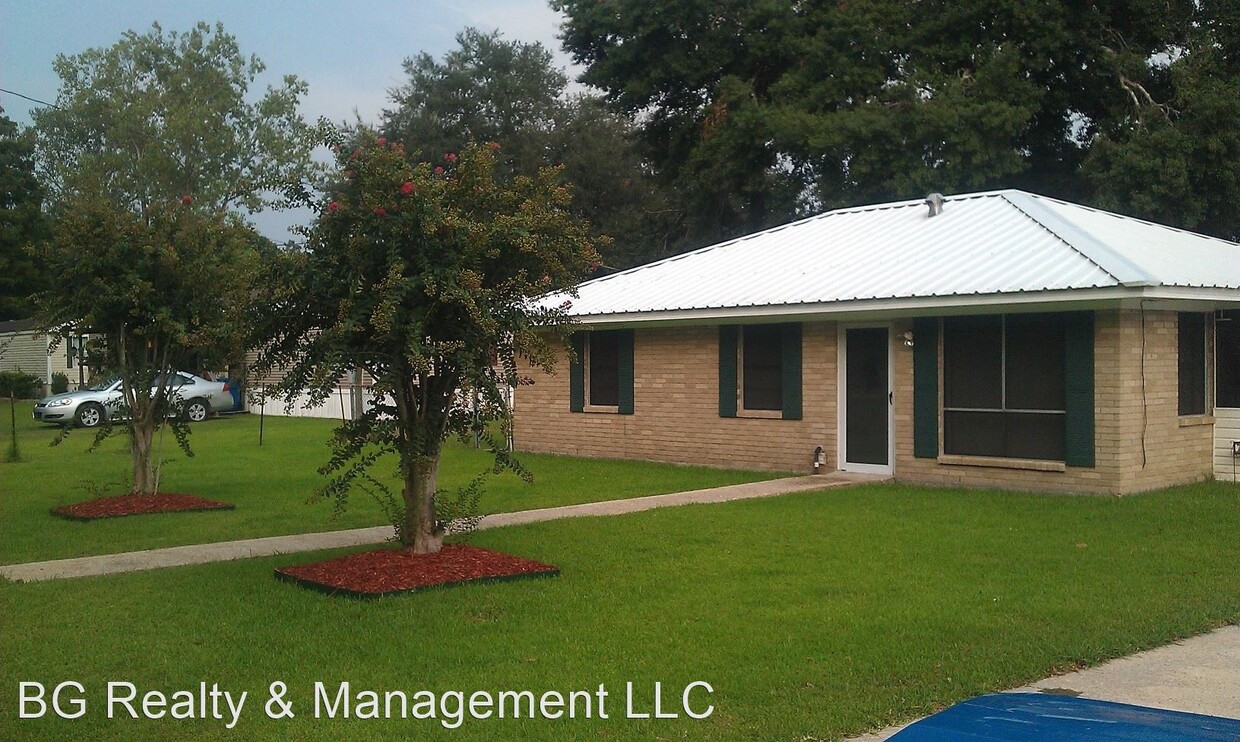 Primary Photo - 2 br, 1 bath House - 741 Wild Cherry Ln