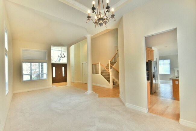 Building Photo - 4Bd/2.5Ba Bothell Home