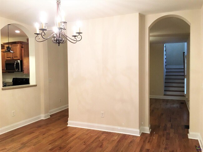 Foto del edificio - 502 Whistler Ln N