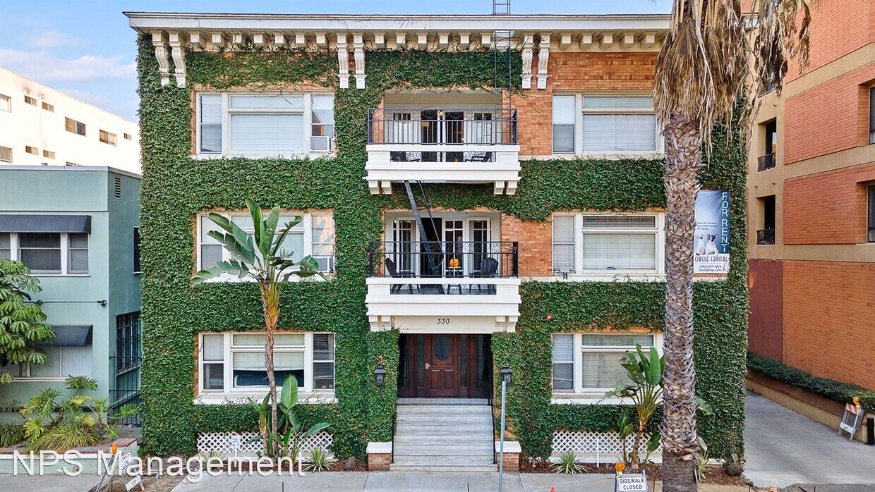 Primary Photo - Studio, 1 bath Apartment - 330 Cedar Avenu...