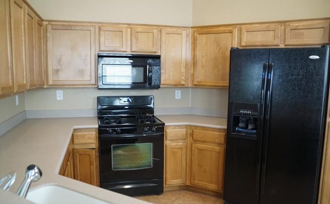 Building Photo - 8777 W Maule Ave