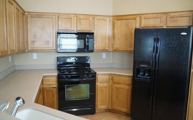 Foto del edificio - 8777 W Maule Ave