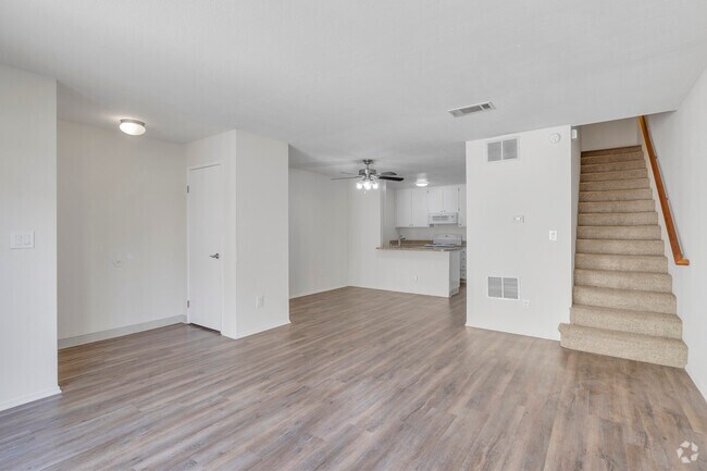 2HAB, 1,5BA - 1040 ft² - Sala de estar - Cowell Terrace