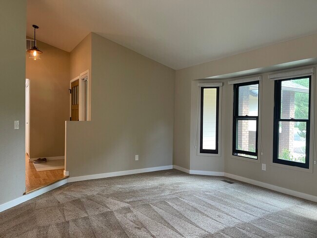 Foto del edificio - 4579 N Wisteria Pl