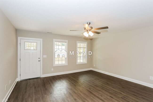 Building Photo - 4 br, 2 bath House - 671 Sylvan St
