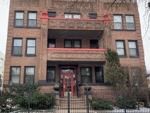 Building Photo - 6211 S Drexel Ave