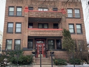 Building Photo - 6211 S Drexel Ave