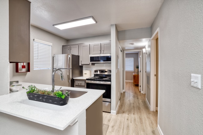 Building Photo - Jerome Apartments